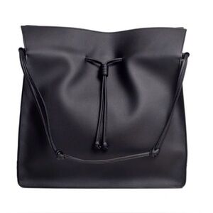 Von Holzhausen large shopper black tote handbag Technik laptop work travel vegan